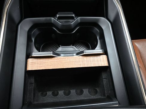 Used 2019 RAM 1500 Limited AWD/4WD image 16