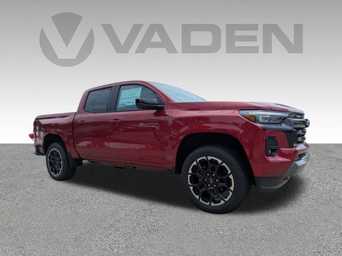 New 2026 Chevrolet Colorado Z71 w/ Technology Package AWD/4WD image 3