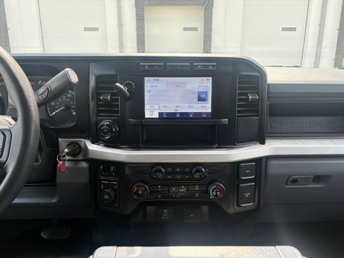 Used 2023 Ford F350 XL w/ 360-Degree Camera Package AWD/4WD image 13