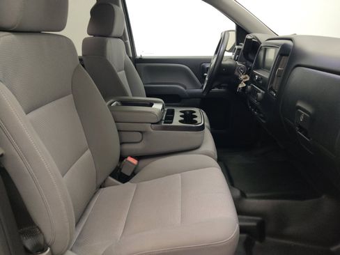 Used 2018 Chevrolet Silverado 1500 W/T RWD image 21