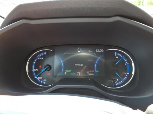 Used 2023 Toyota RAV4 XLE Premium AWD/4WD image 19