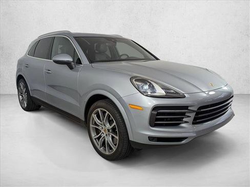 Certified 2023 Porsche Cayenne Platinum Edition AWD/4WD image 7