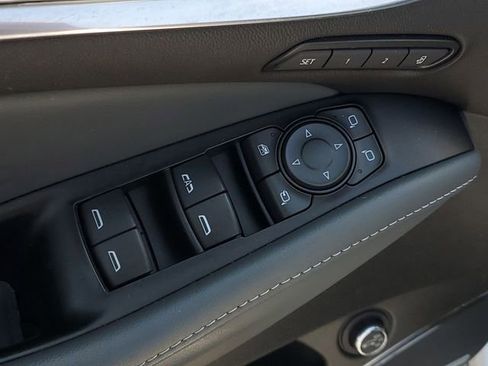 Certified 2023 Buick Enclave Premium AWD/4WD image 18