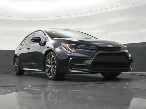 Used 2020 Toyota Corolla SE FWD image 32