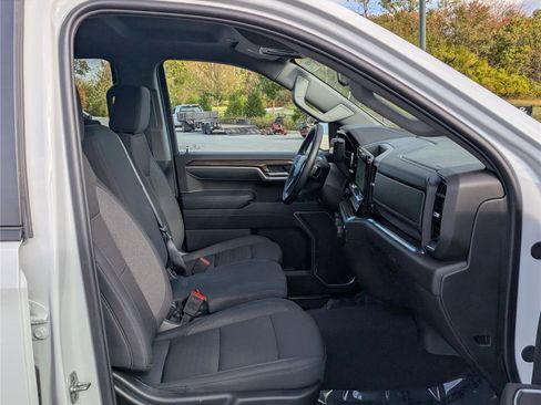 Certified 2025 Chevrolet Silverado 1500 RST w/ LPO, Dark Essentials Package image 11