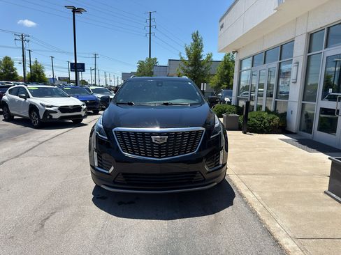 Used 2023 Cadillac XT5 Premium Luxury w/ LPO, Floor Liner Package AWD/4WD image 8