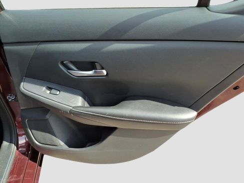 Used 2023 Nissan Sentra SV image 14