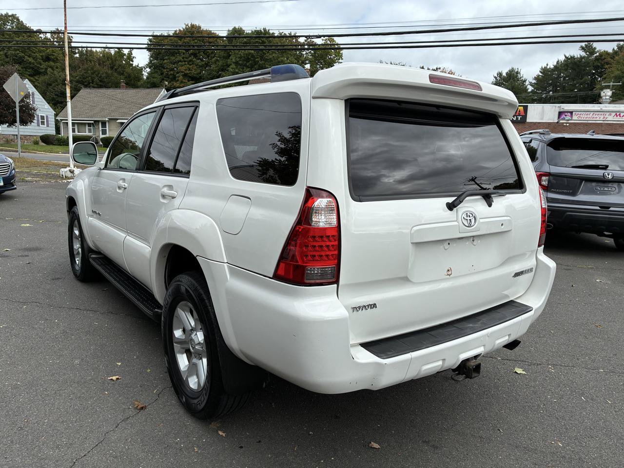 Used 2007 Toyota 4Runner Limited AWD/4WD image 3