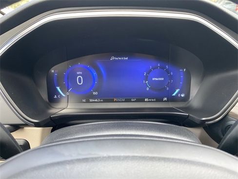 Used 2020 Ford Escape Titanium image 18