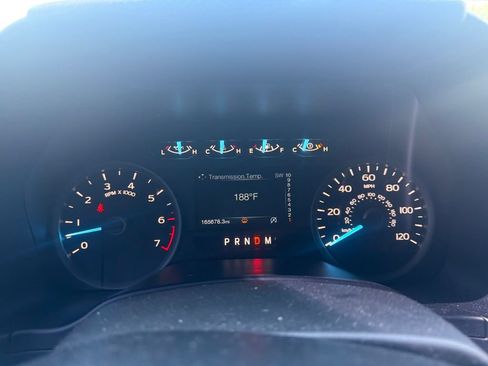 Used 2019 Ford F150 XLT w/ Equipment Group 302A Luxury AWD/4WD image 4