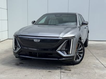 New 2025 Cadillac Lyriq Sport