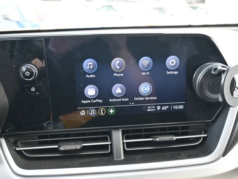 Used 2024 Chevrolet Trax RS w/ Sunroof Package image 8