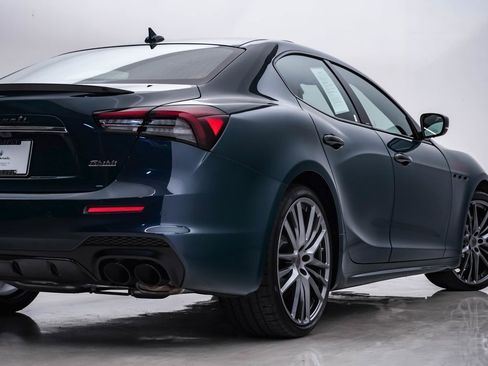 Used 2024 Maserati Ghibli Trofeo image 10