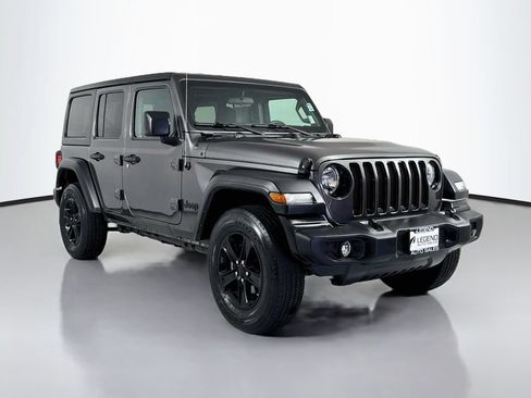 Used 2022 Jeep Wrangler Unlimited Sport AWD/4WD image 4