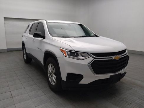Used 2020 Chevrolet Traverse LS image 13
