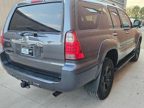 Used 2007 Toyota 4Runner Sport AWD/4WD image 4