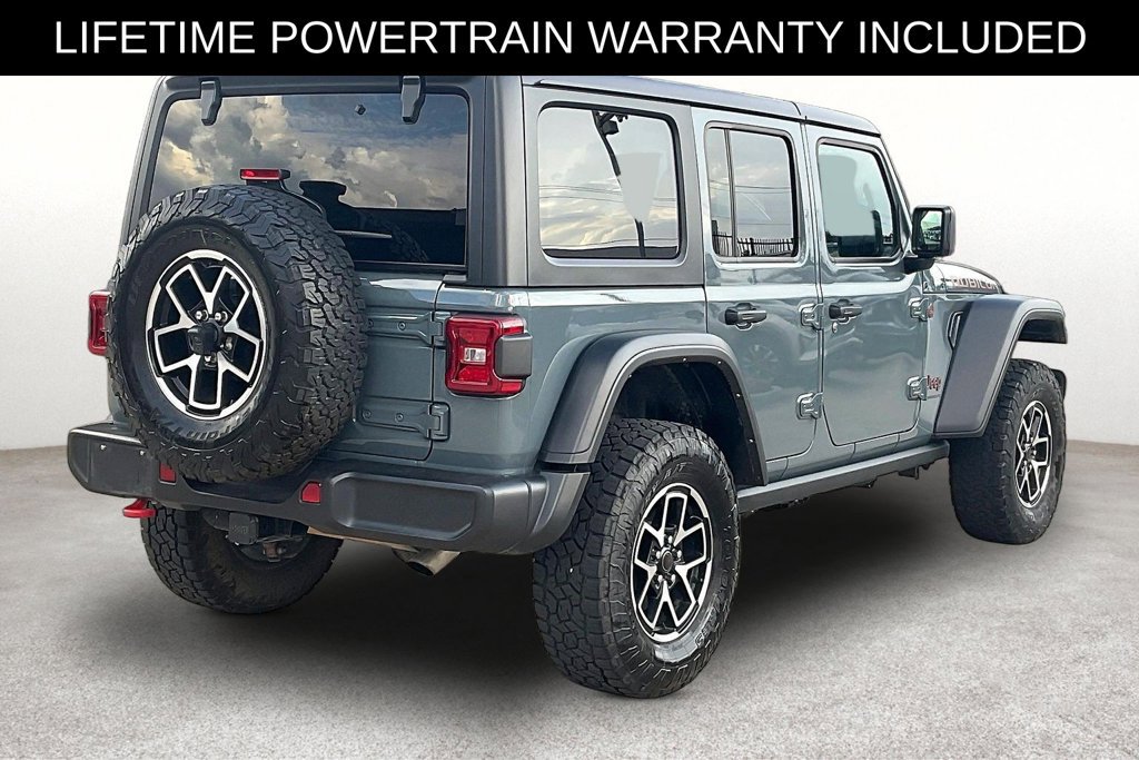 Used 2024 Jeep Wrangler Unlimited Rubicon AWD/4WD image 2