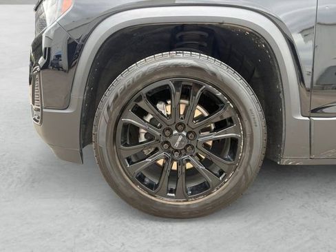 Certified 2023 GMC Acadia SLE w/ Driver Convenience Package FWD image 21