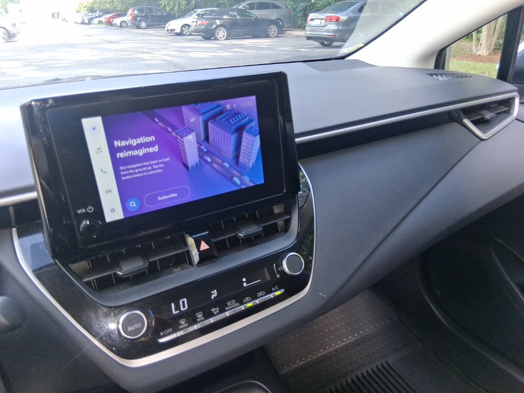 Used 2023 Toyota Corolla LE FWD image 13