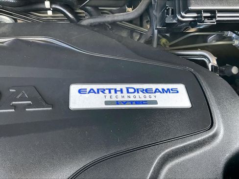 Used 2018 Honda Ridgeline Sport image 33