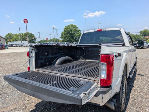 Used 2019 Ford F250 XLT w/ Snow Plow Prep Package AWD/4WD image 22