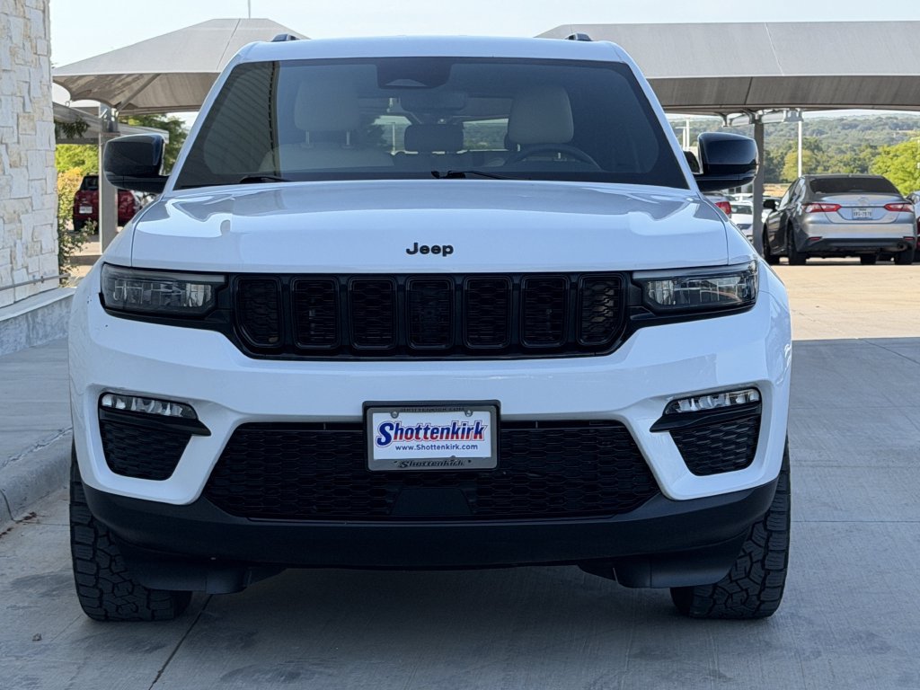Used 2023 Jeep Grand Cherokee Limited w/ Black Appearance Package RWD image 7