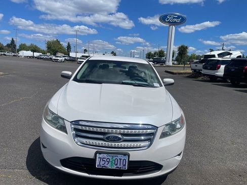 Used 2011 Ford Taurus SEL w/ 201A Rapid Spec Order Code FWD image 2