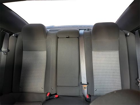 Used 2022 Dodge Charger GT w/ Blacktop Package image 15