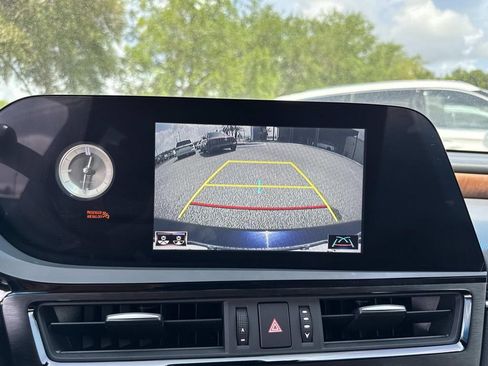 Used 2022 Lexus ES 350 w/ Premium Package FWD image 24