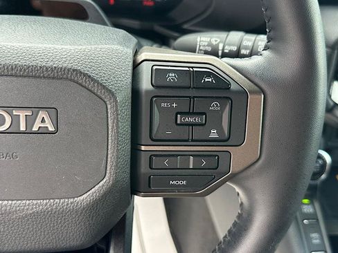 Certified 2025 Toyota Land Cruiser w/ Premium Package AWD/4WD image 21