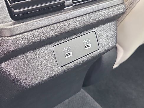 Used 2025 Honda Accord EX-L image 19