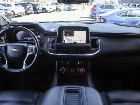 Used 2024 Chevrolet Tahoe LT w/ Luxury Package RWD image 13