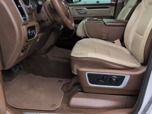 Used 2021 RAM 1500 Laramie RWD image 10