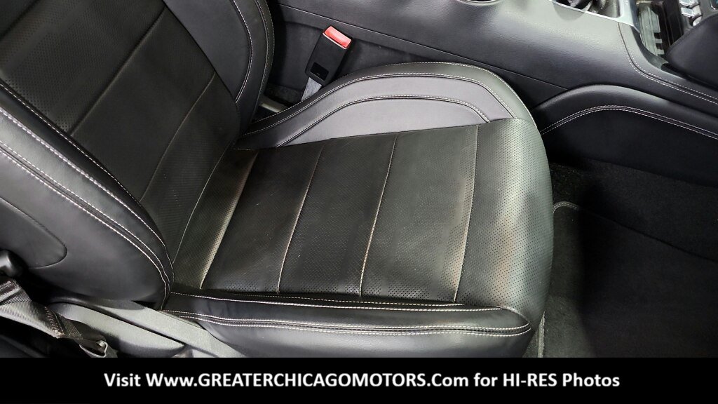 Used 2019 Ford Mustang Premium w/ Equipment Group 201A RWD image 37