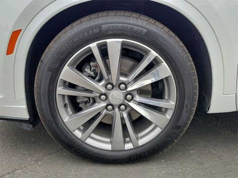 Certified 2023 Cadillac XT6 Premium Luxury image 33