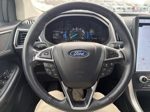 Used 2024 Ford Edge SEL image 36