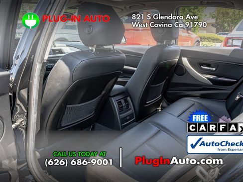 Used 2018 BMW 320i Sedan w/ Convenience Package RWD image 11