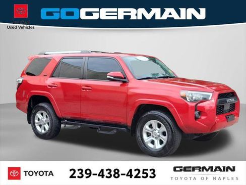 Certified 2023 Toyota 4Runner SR5 Premium AWD/4WD image 5