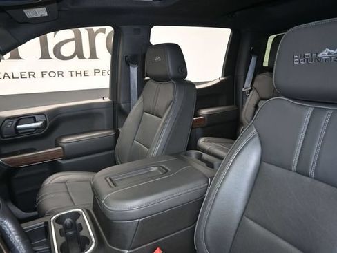 Used 2021 Chevrolet Silverado 1500 High Country w/ Technology Package AWD/4WD image 16