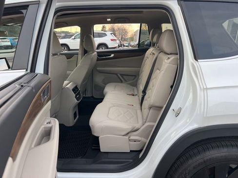 New 2026 Volkswagen Atlas SE image 22