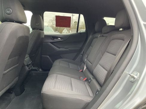 Used 2025 Chevrolet Equinox LT image 39