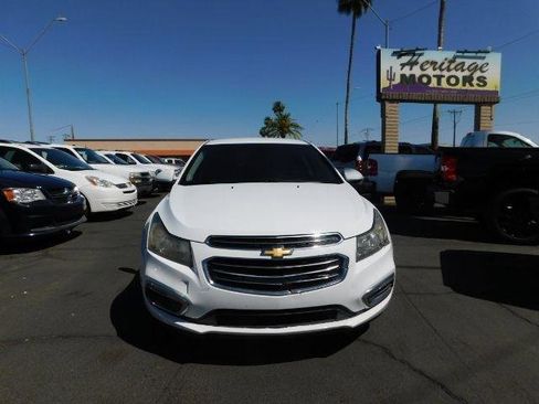 Used 2016 Chevrolet Cruze LTZ image 2