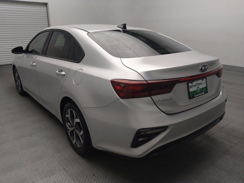 Used 2019 Kia Forte LXS FWD image 5
