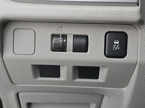 Used 2015 Subaru Forester 2.5i Premium w/ Popular Package #1 image 24