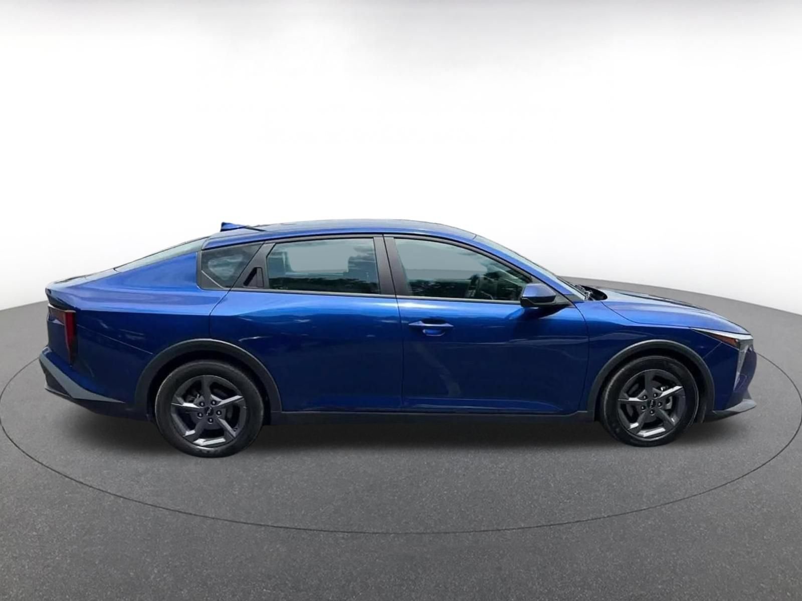 Used 2025 Kia K4 FWD image 15