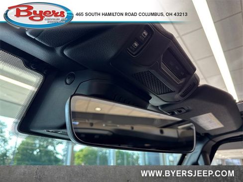 New 2025 Jeep Wrangler Unlimited Rubicon 392 image 27