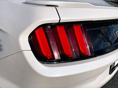 Used 2017 Ford Mustang GT Premium w/ Equipment Group 401A image 24