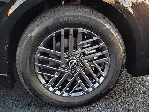 New 2026 Nissan Sentra SV w/ SV Convenience Package image 10