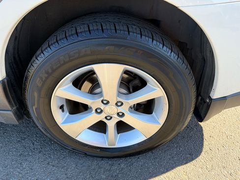 Used 2014 Subaru Outback 2.5i Limited w/ Moonroof Package image 32