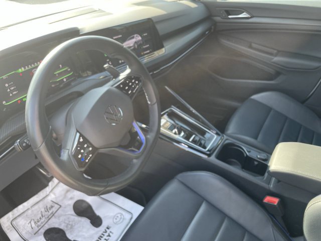 Used 2024 Volkswagen Golf R AWD/4WD image 11